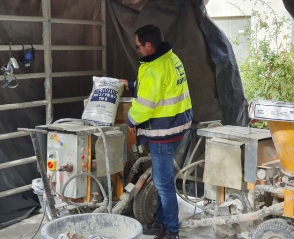 Hochbeh&auml;lter R&auml;cknitz Dresden &ndash; Sanierung mit MICROTOP TW